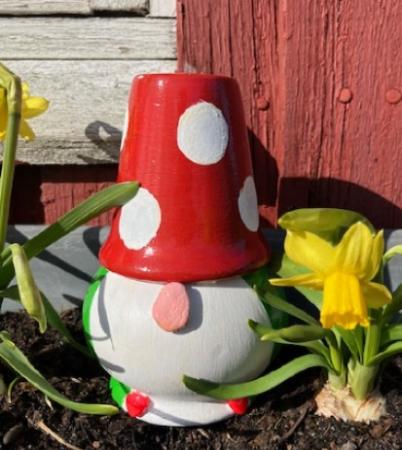 Havedværg Svampe - Dekorative Havedekorationer i Høj Kvalitet