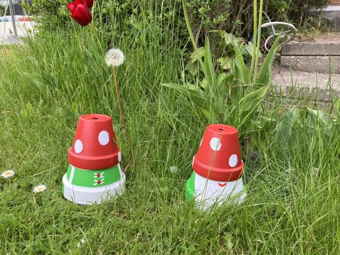 Happy Grandma og Grandpa Pot - Smykker Din Have med Stilfulde Krukker